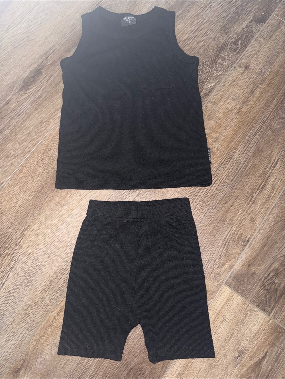 EUC Little Bipsy Ribbed Biker Set